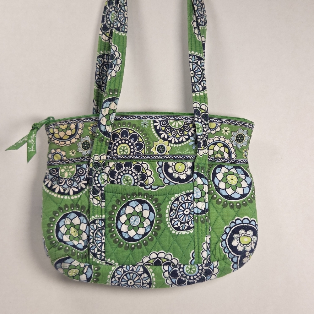 Vera Bradley Green Cupcake Handbag w Blue Interior